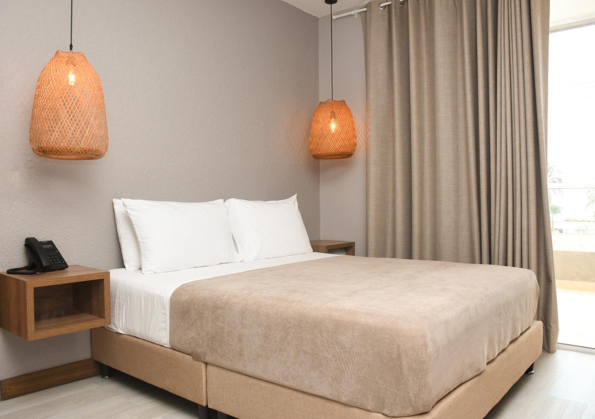 Ciela Hotel Coveñas Zewnętrze zdjęcie